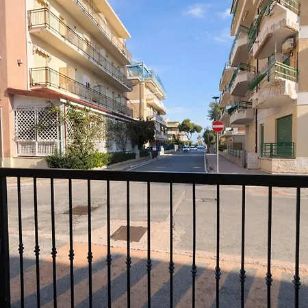 Apartment Virgilio Silvi *